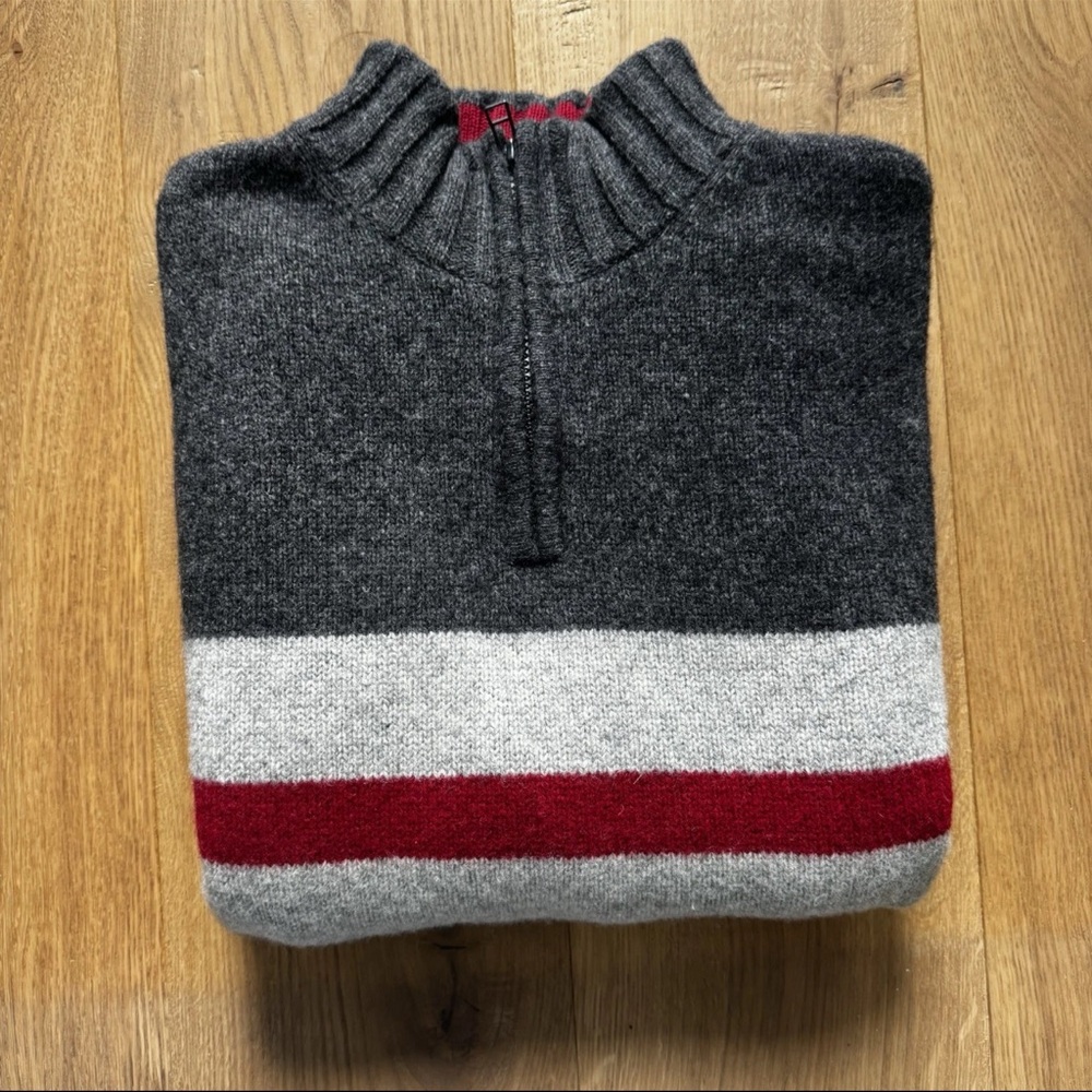 GAP Men’s L Gray Red Stripe Lambswool 1/4 Zip Sweater Pullover Soft Warm Knit
